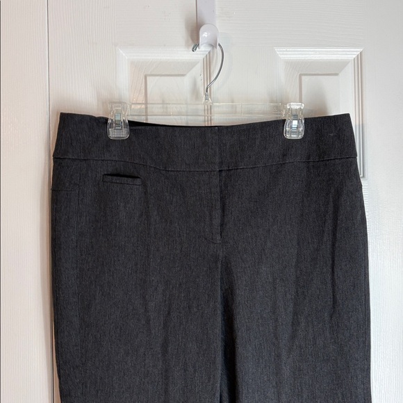 Loft pants
Julie or curvy fit - Picture 3 of 8